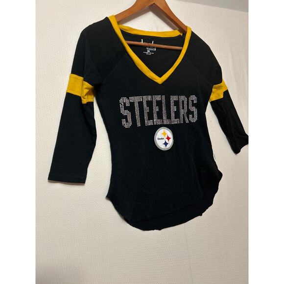 Women’s Pittsburgh Steelers Rhinestone V-Neck 3/4 Sleeve Shirt Black Gold – XS - Picture 3 of 9